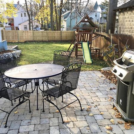 Villa ~*Pet Friendly 30Min To Downtown*~ The Bostonian Esterno foto