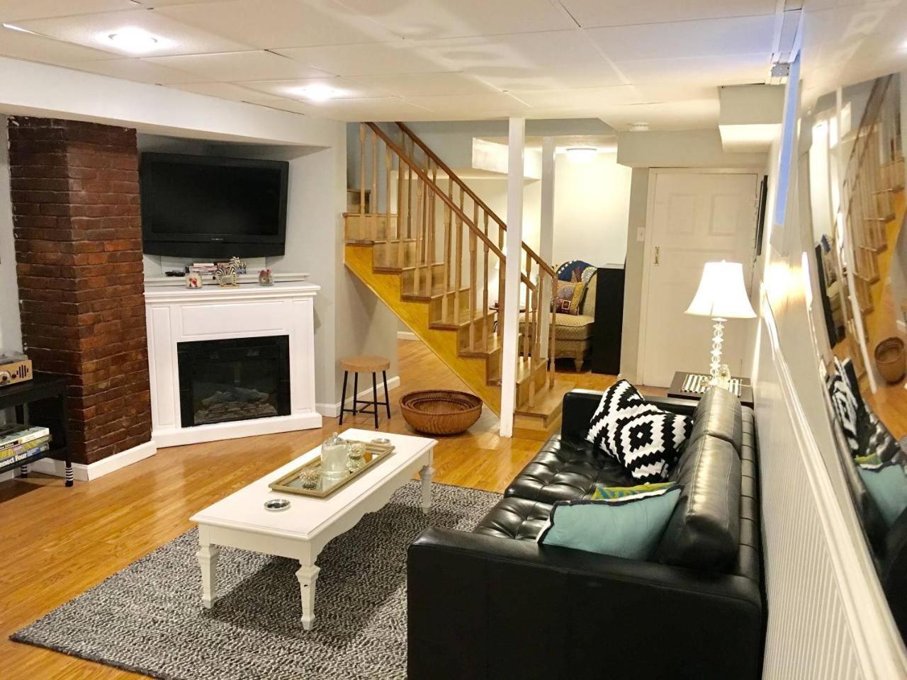 Villa ~*Pet Friendly 30Min To Downtown*~ The Bostonian Esterno foto