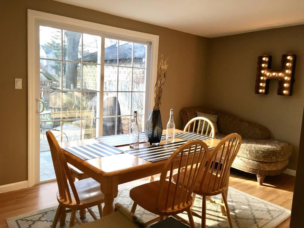 Villa ~*Pet Friendly 30Min To Downtown*~ The Bostonian Esterno foto